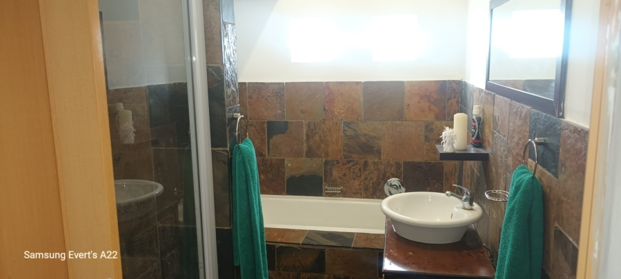 3 Bedroom Property for Sale in Hennenman Free State